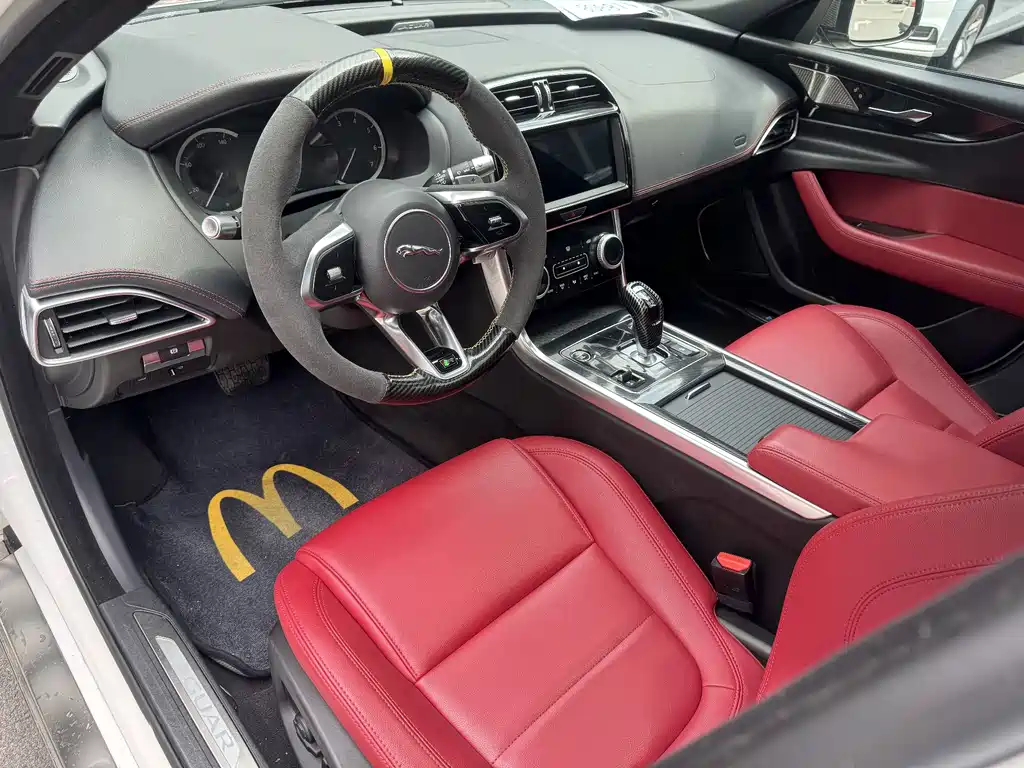 Jaguar XEL 2020 2.0T 200PS R-DYNAMIC S Sport