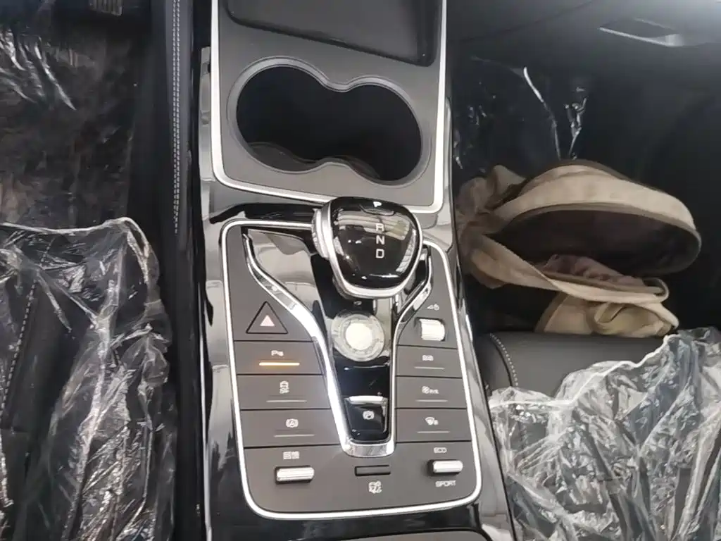 BYD Qin NEV — миниатюра 14