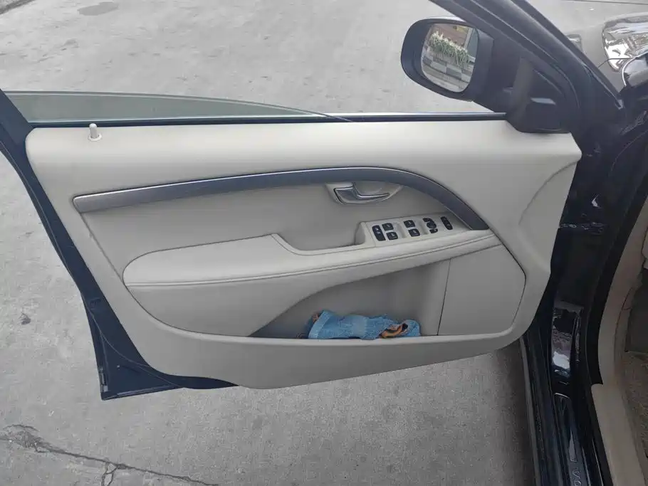 Volvo S80L — миниатюра 7