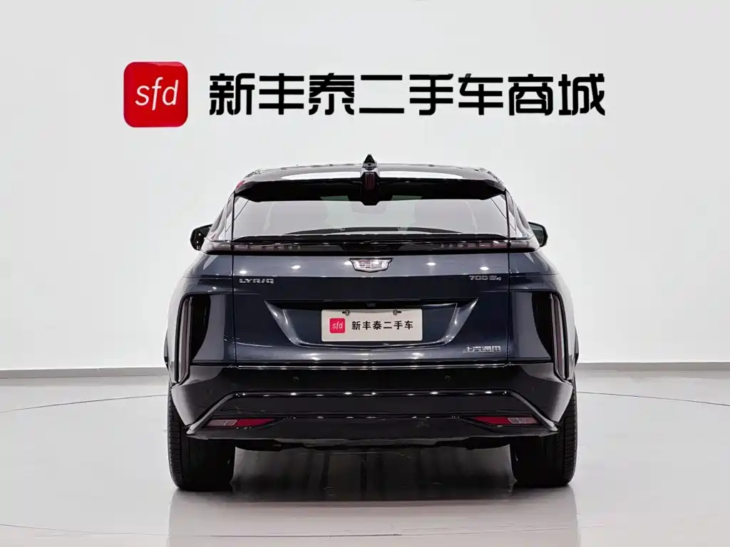 Cadillac Lyriq — миниатюра 7