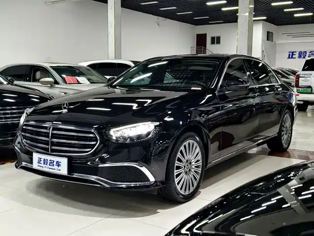 MERCEDES-BENZ  E CLASS 2022