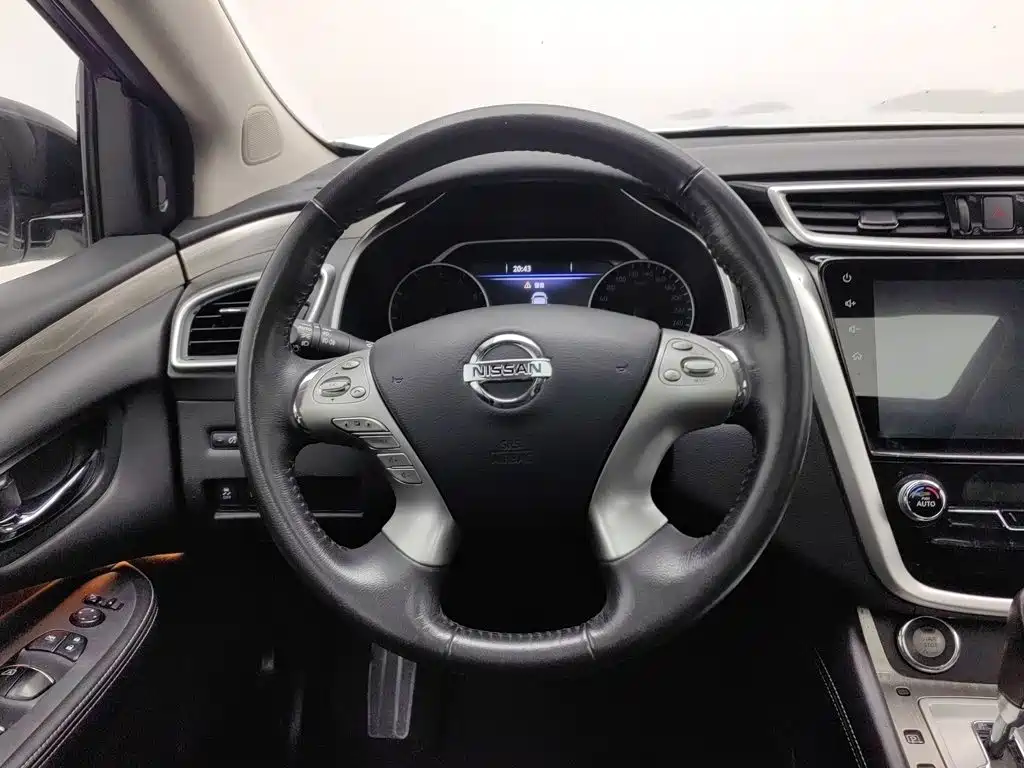 Nissan Murano — миниатюра 11