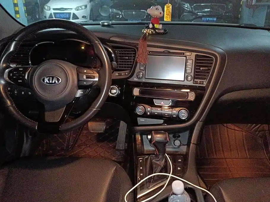 Kia K5 — миниатюра 12