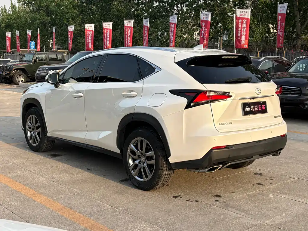 Lexus NX 2015 200t