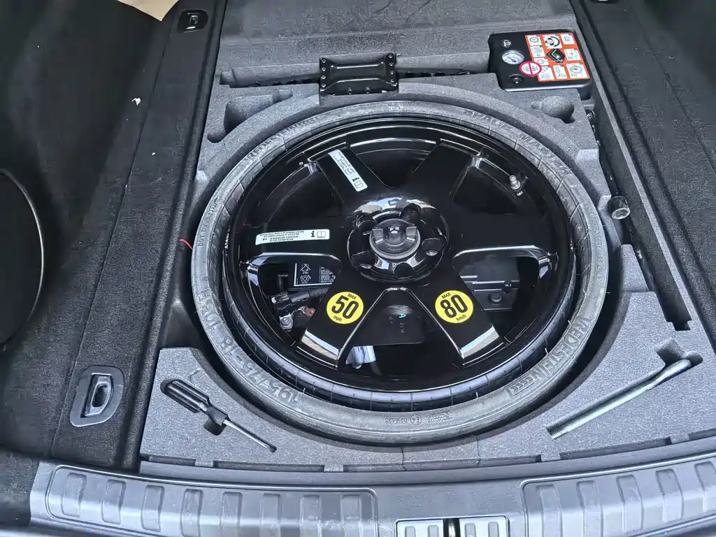 Alfa Romeo Stelvio — миниатюра 15