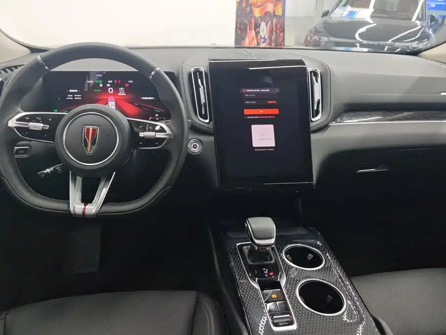 Hongqi Hongqi HS3 PHEV — миниатюра 12