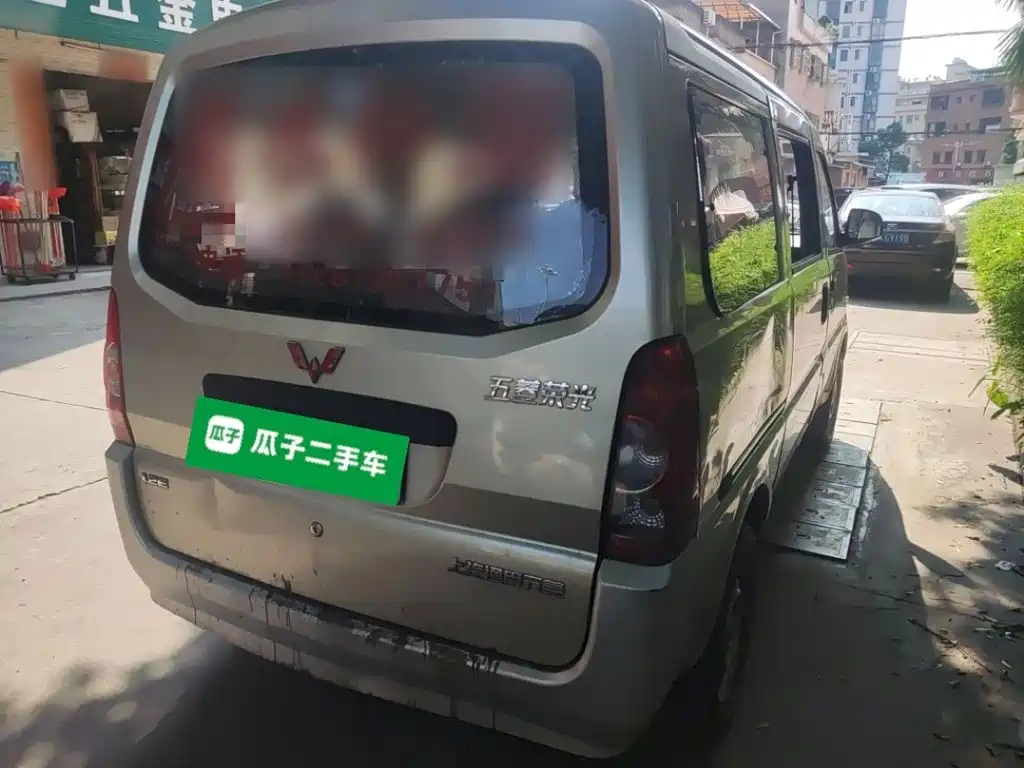 Wuling Rongguang — миниатюра 6