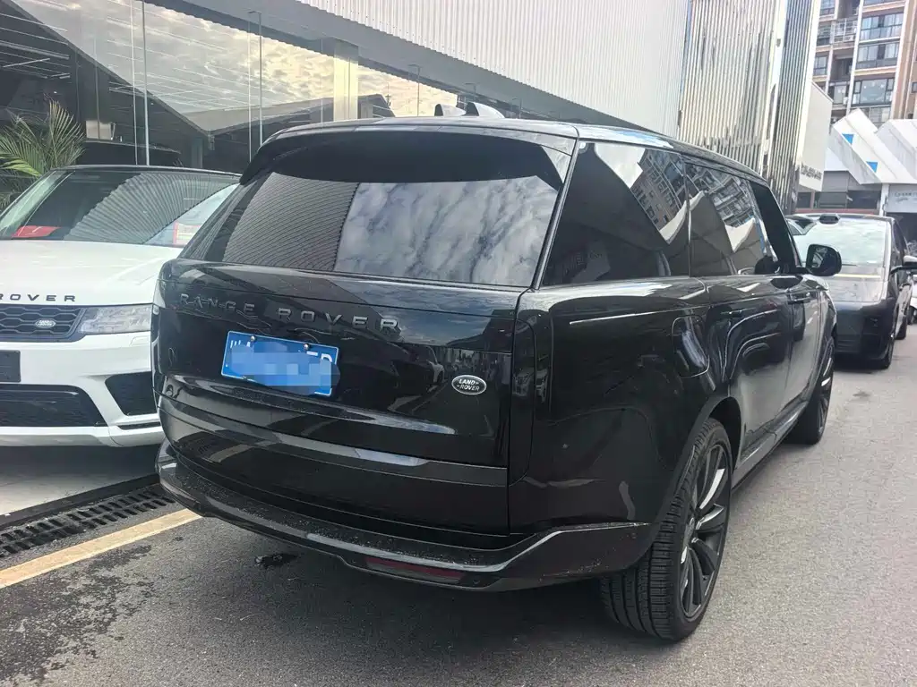Land Rover Range Rover — миниатюра 8