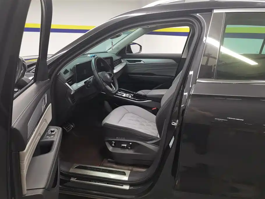 VOLKSWAGEN RANGE PATROL