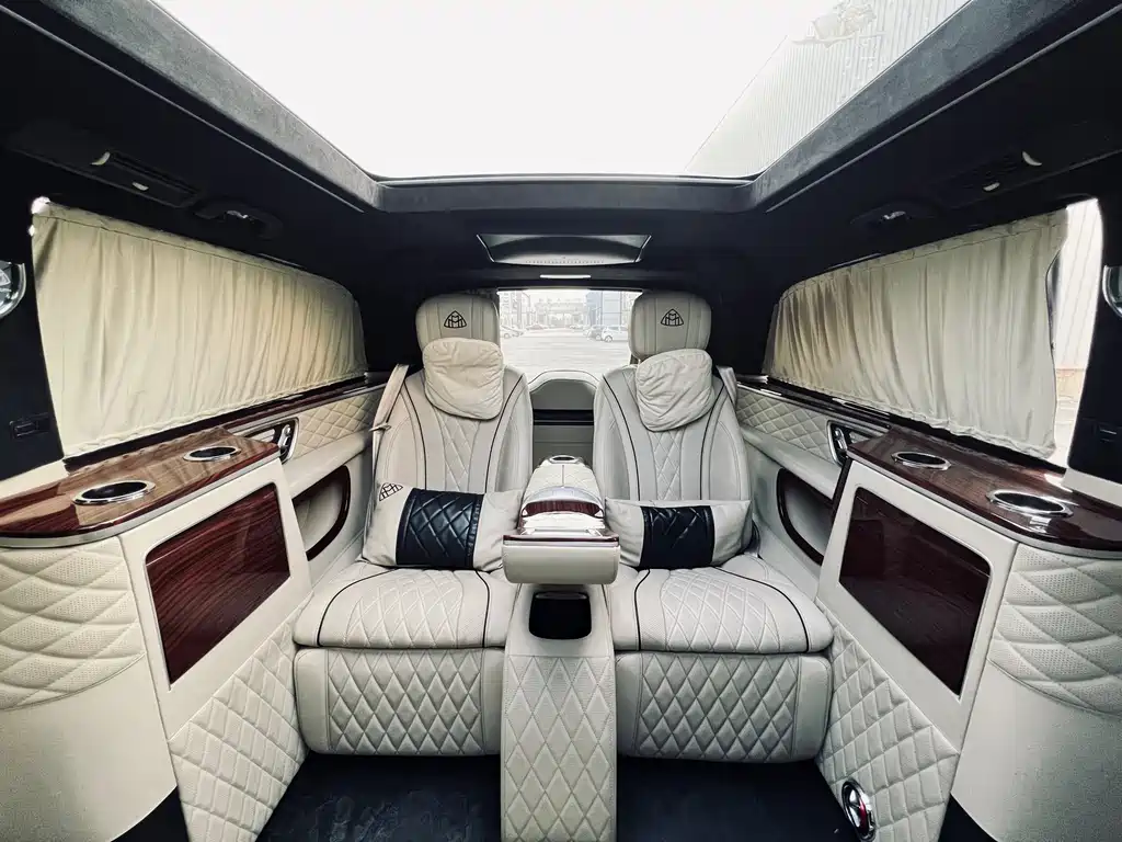 MERCEDES-BENZ V CLASS