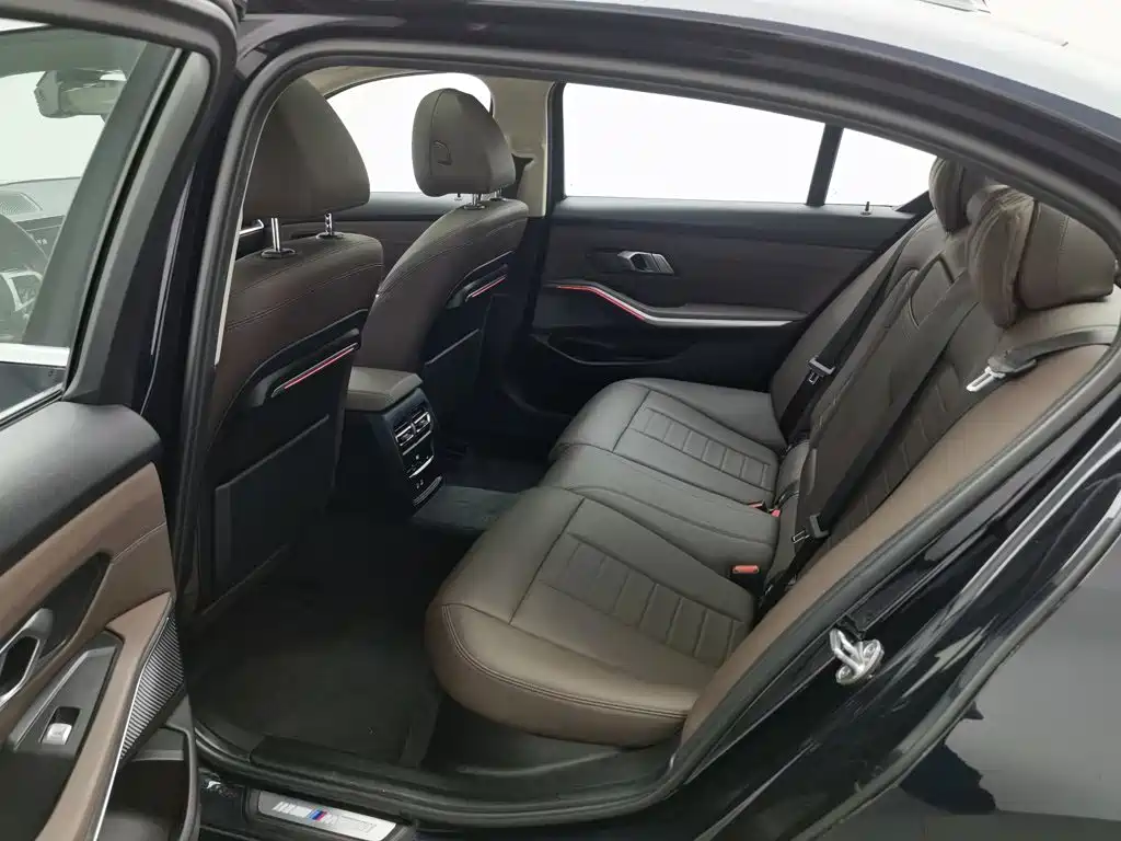 BMW 3 Series — миниатюра 15