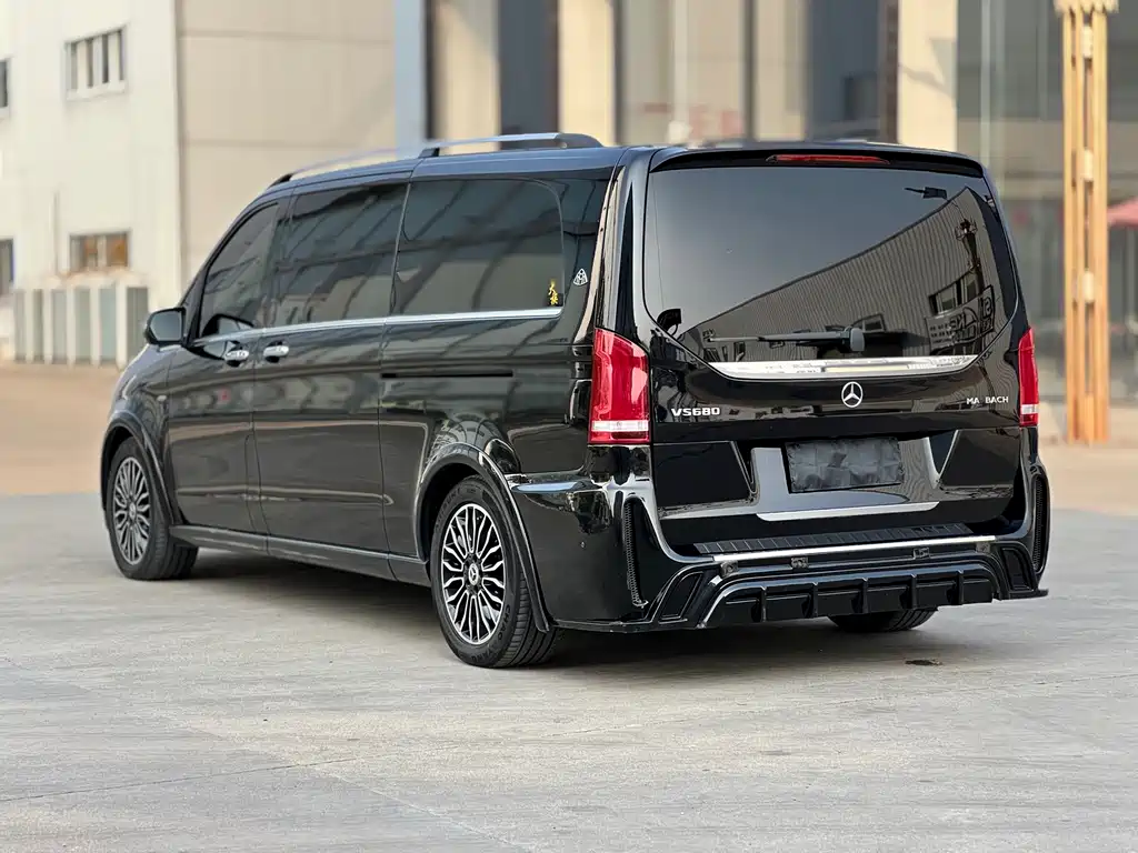 MERCEDES-BENZ V CLASS