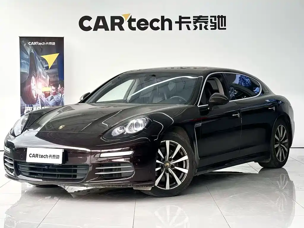 Porsche Panamera 2015