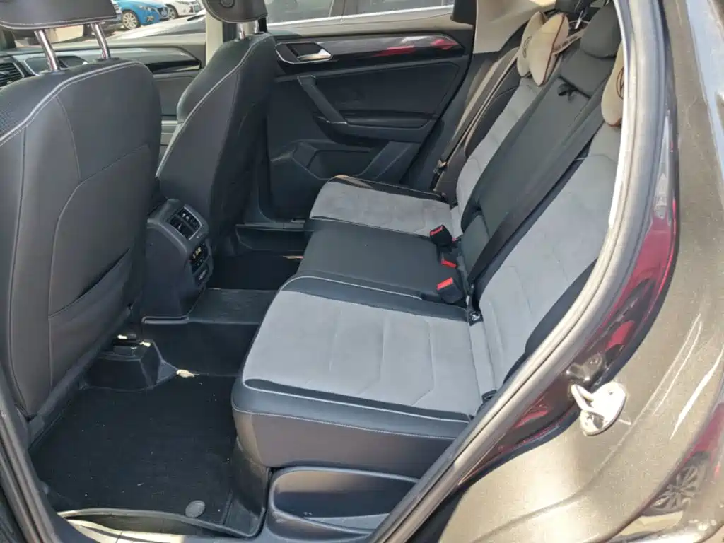 Volkswagen X — миниатюра 17