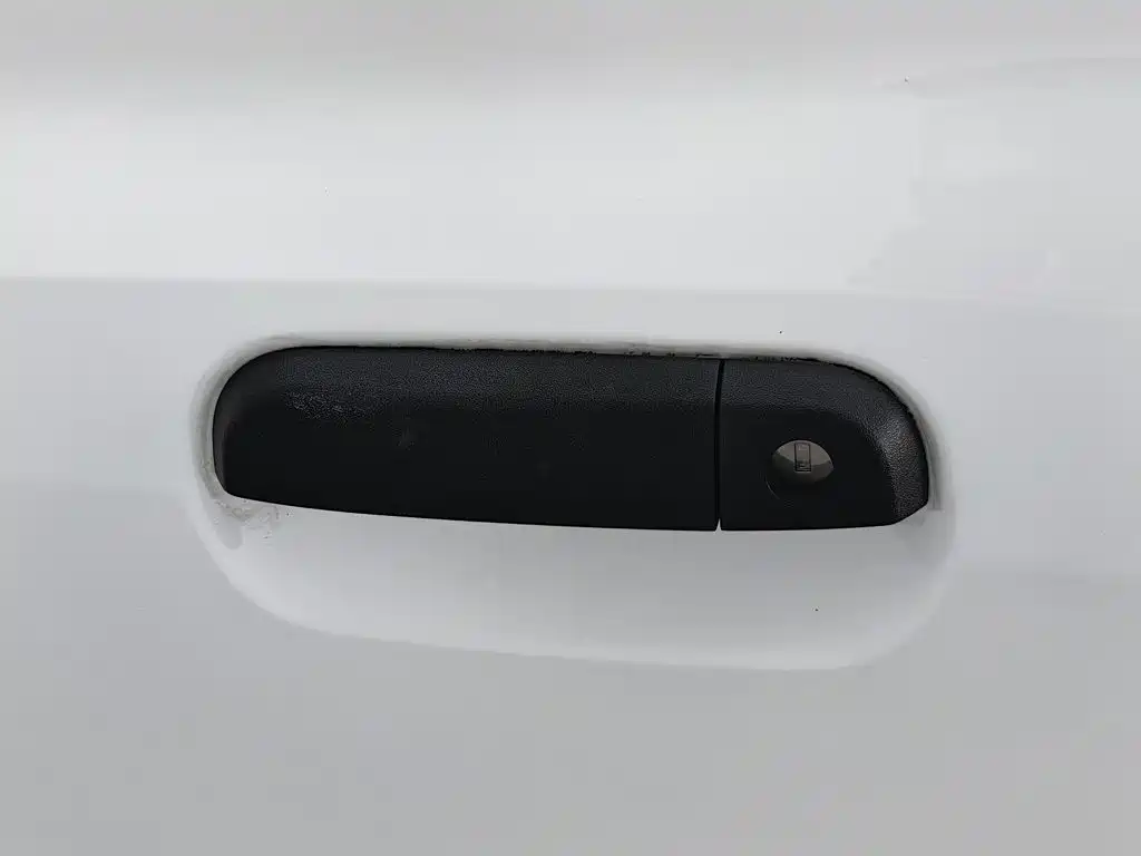 Roewe Clever — миниатюра 18