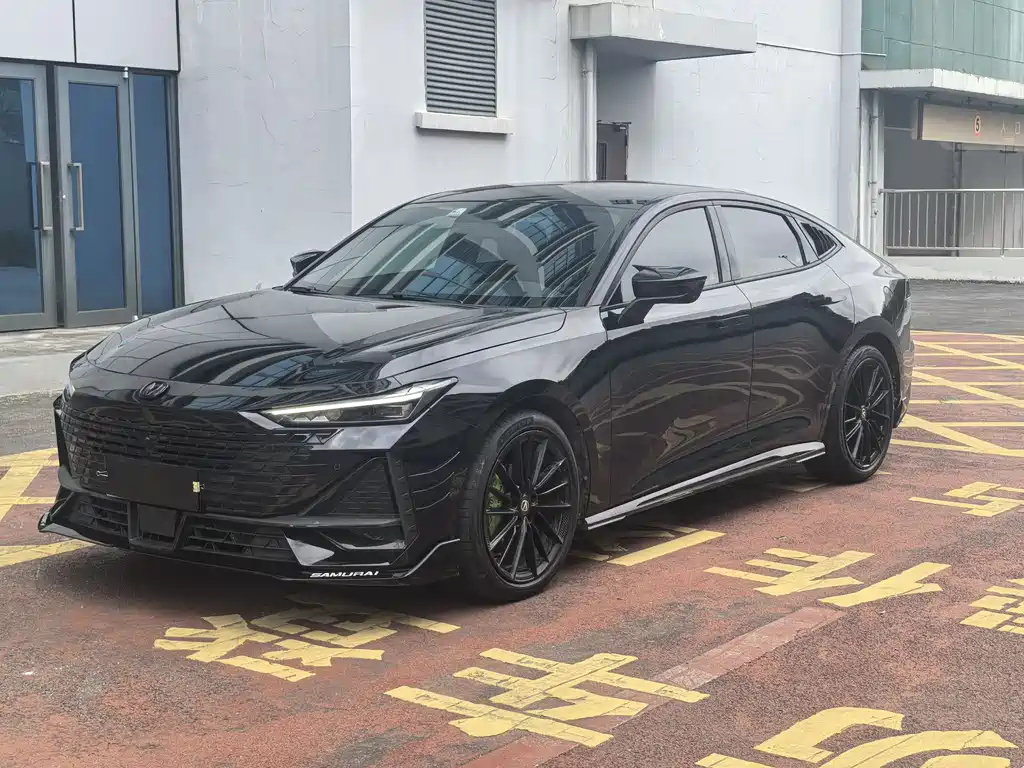 Changan UNI-V 2022