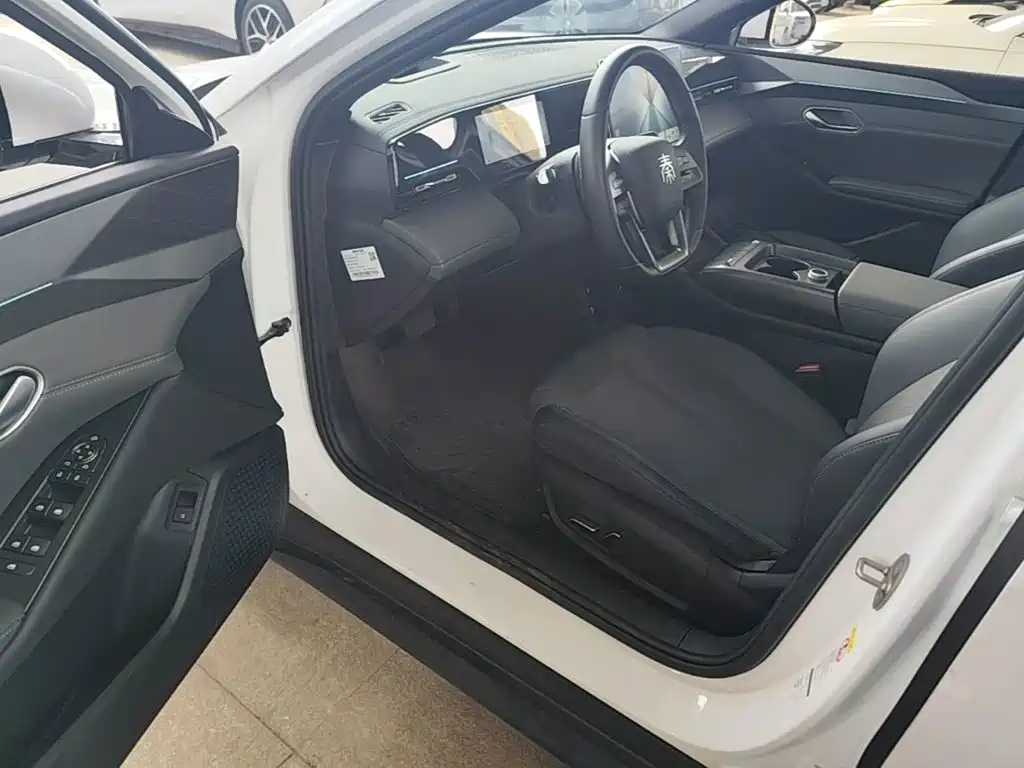 BYD Qin L — миниатюра 16