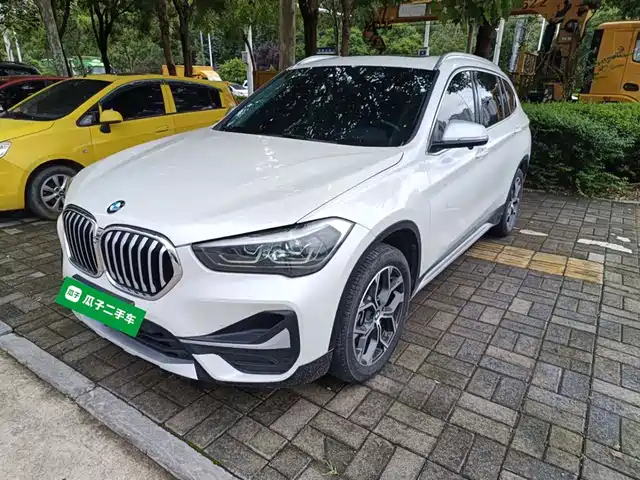 BMW X1 2021