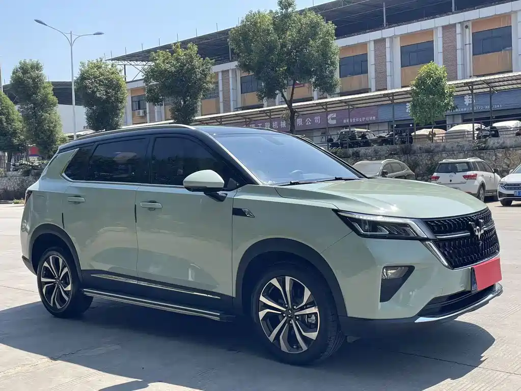 Wuling Xingchen — миниатюра 3