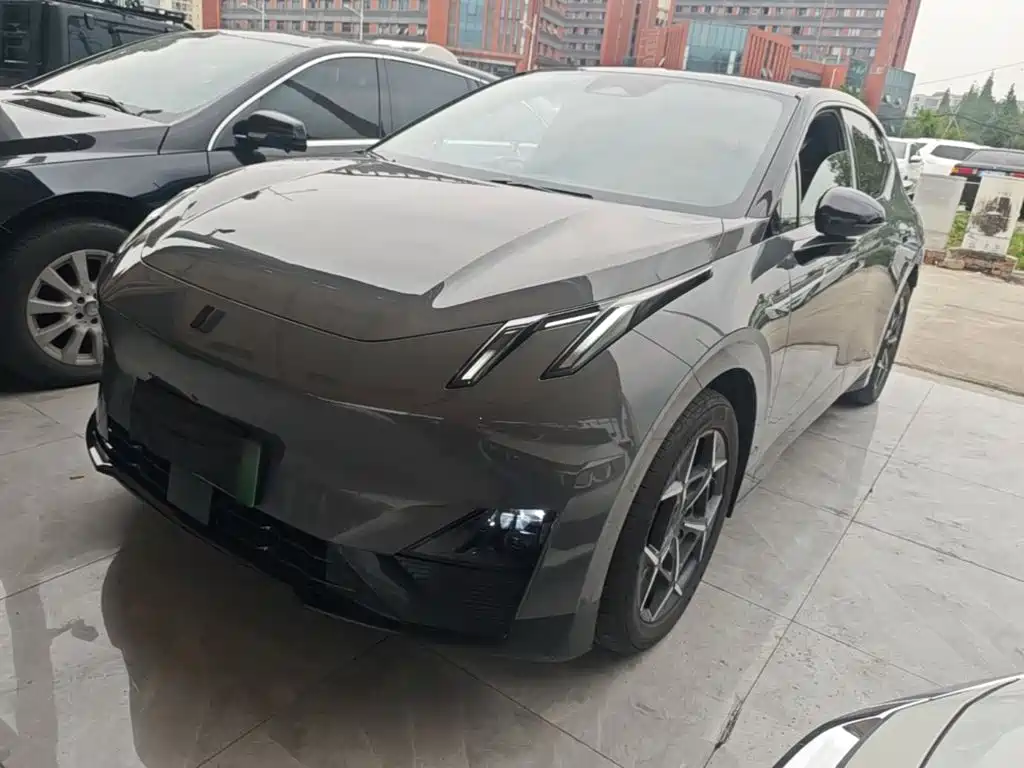 Lynk & Co 20