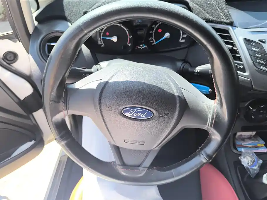 Ford Fiesta — фотографии объявления, Фото 15