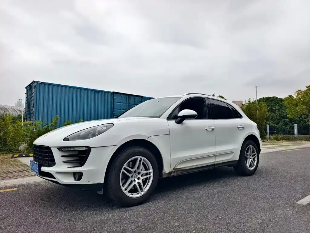 Porsche Macan 2016
