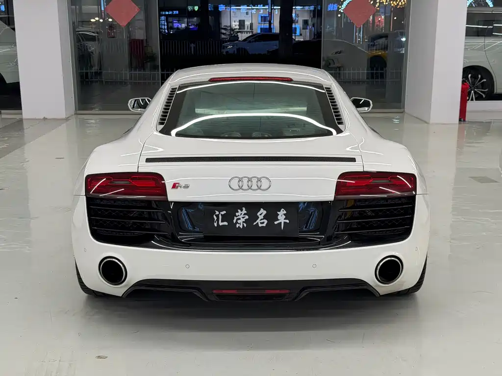 Audi R8 — миниатюра 12