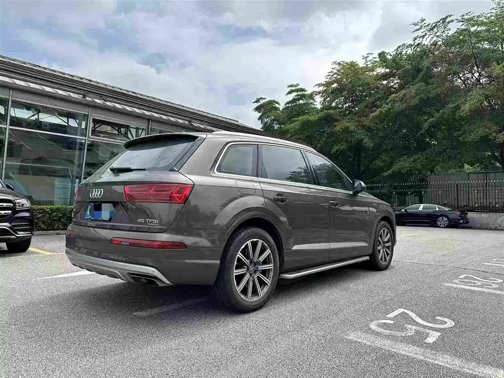 Audi Q7 2016 45 TFSI