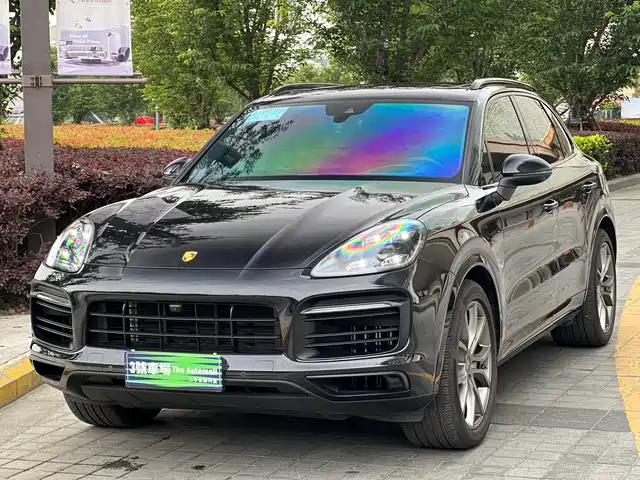 2022 Porsche Cayenne