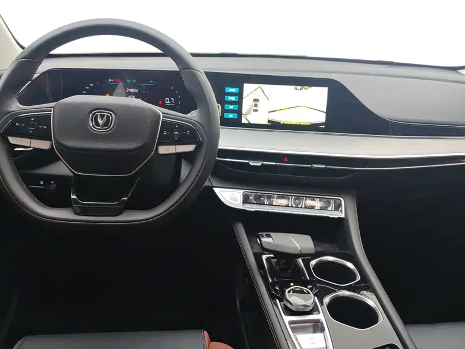 Changan Eado — миниатюра 12
