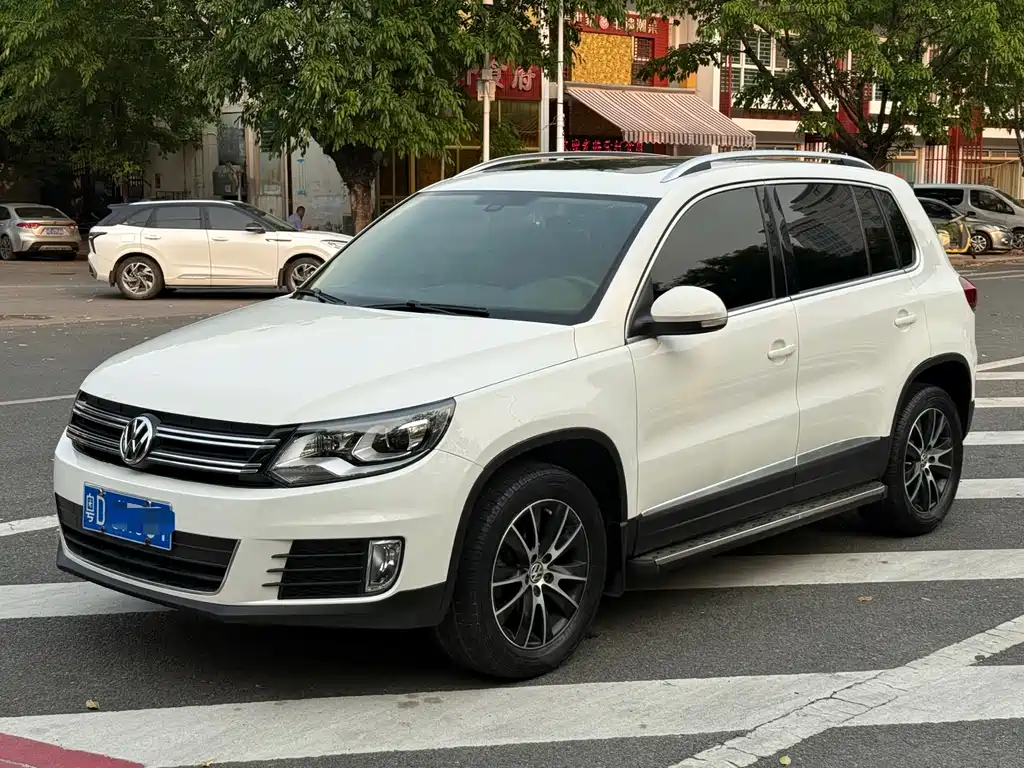 Volkswagen Tiguan 2015