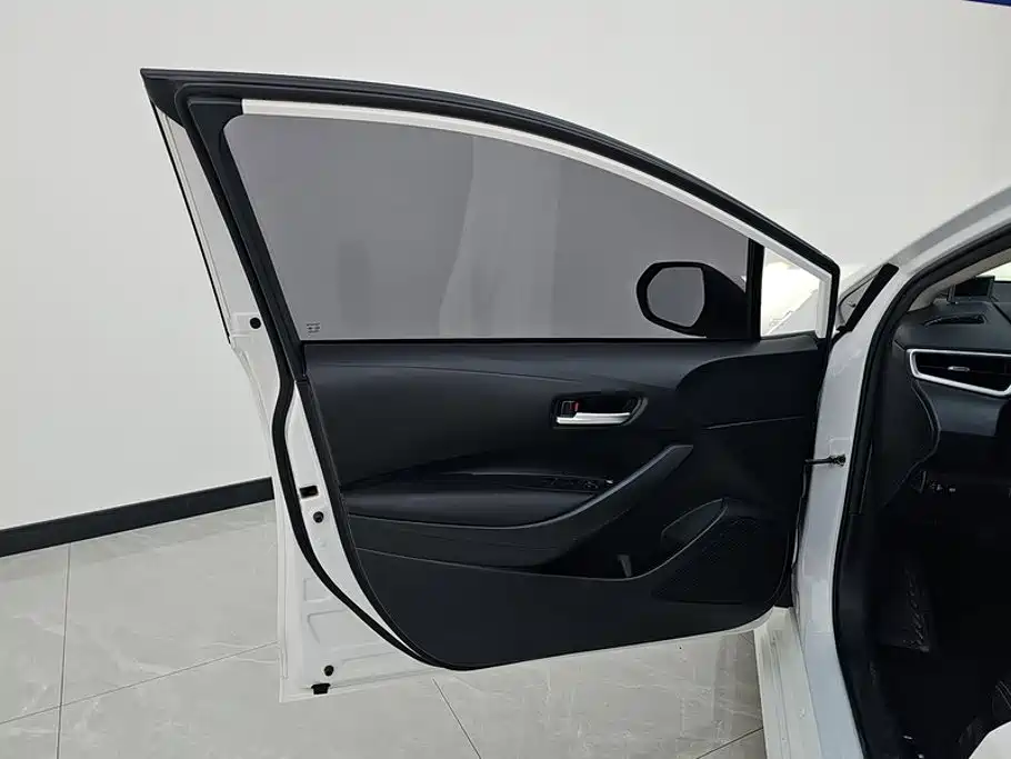 Toyota Corolla — миниатюра 7