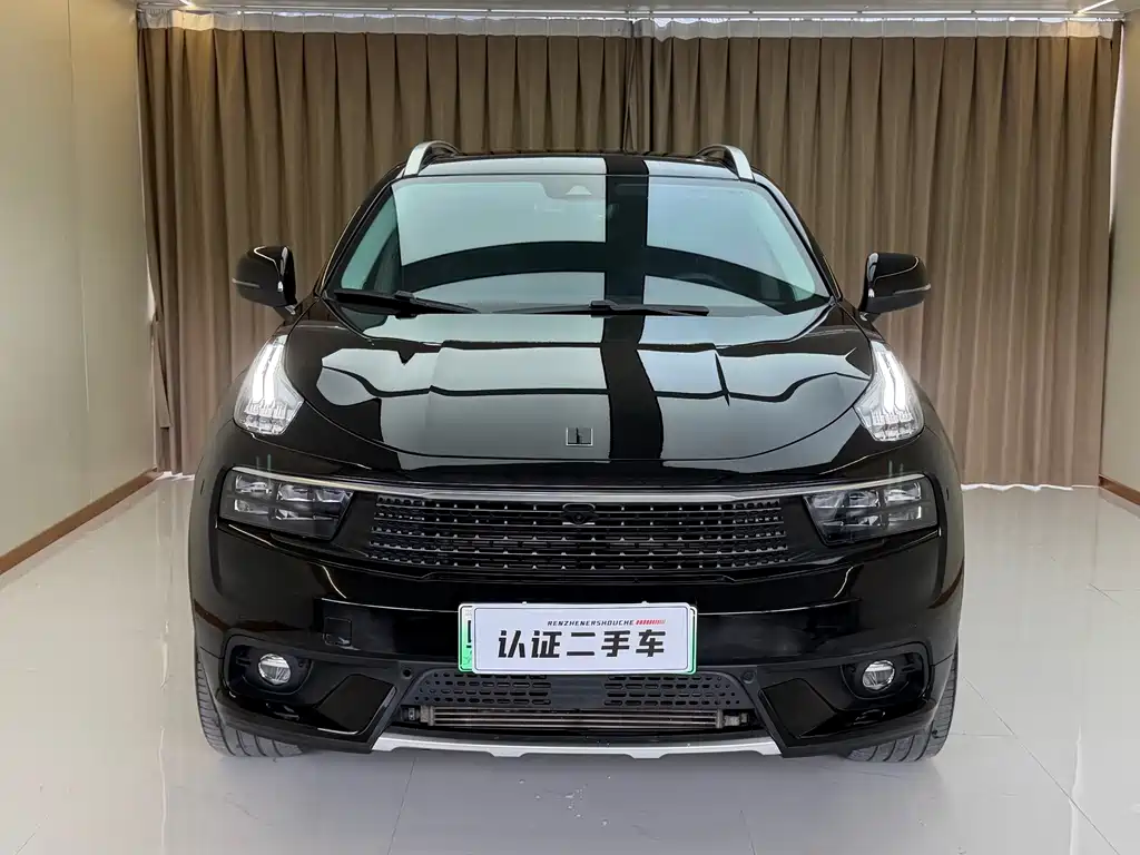 Lynk & Co 01 EM-P — миниатюра 2