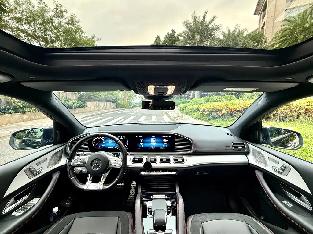 MERCEDES-BENZ GLE AMG