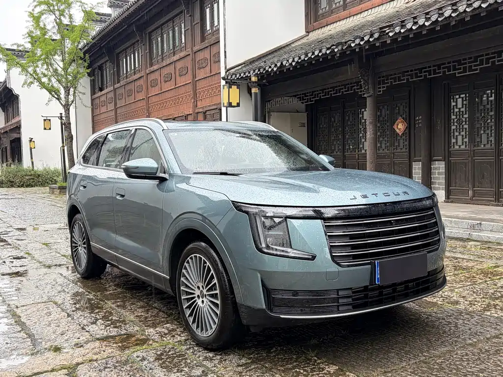 JETOUR X70L 2026 2.0TD AT Flagship 7 мест