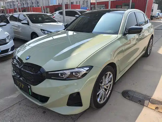 BMW  I3 2024