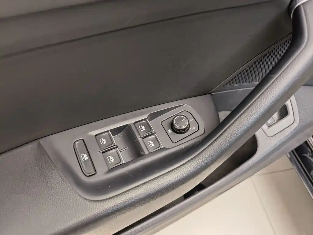 Volkswagen Magotan 2019 280TSI DSG Comfort VI