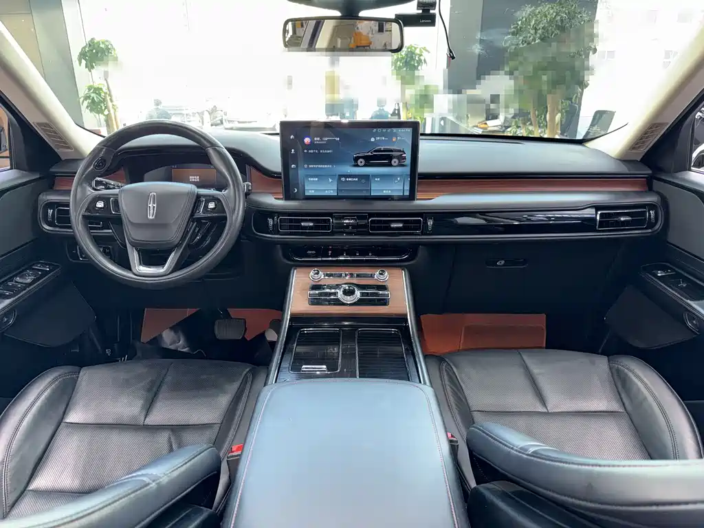 Lincoln Aviator 2023 3.0T V6 Premium мест