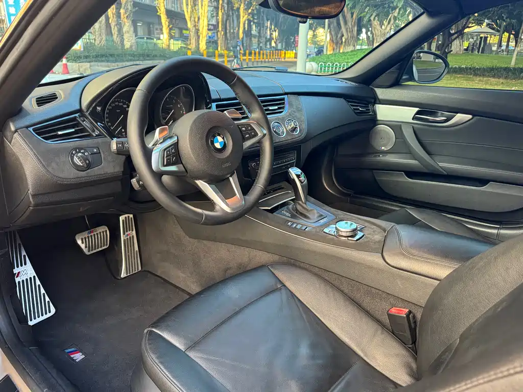 BMW Z4 2011 sDrive23i