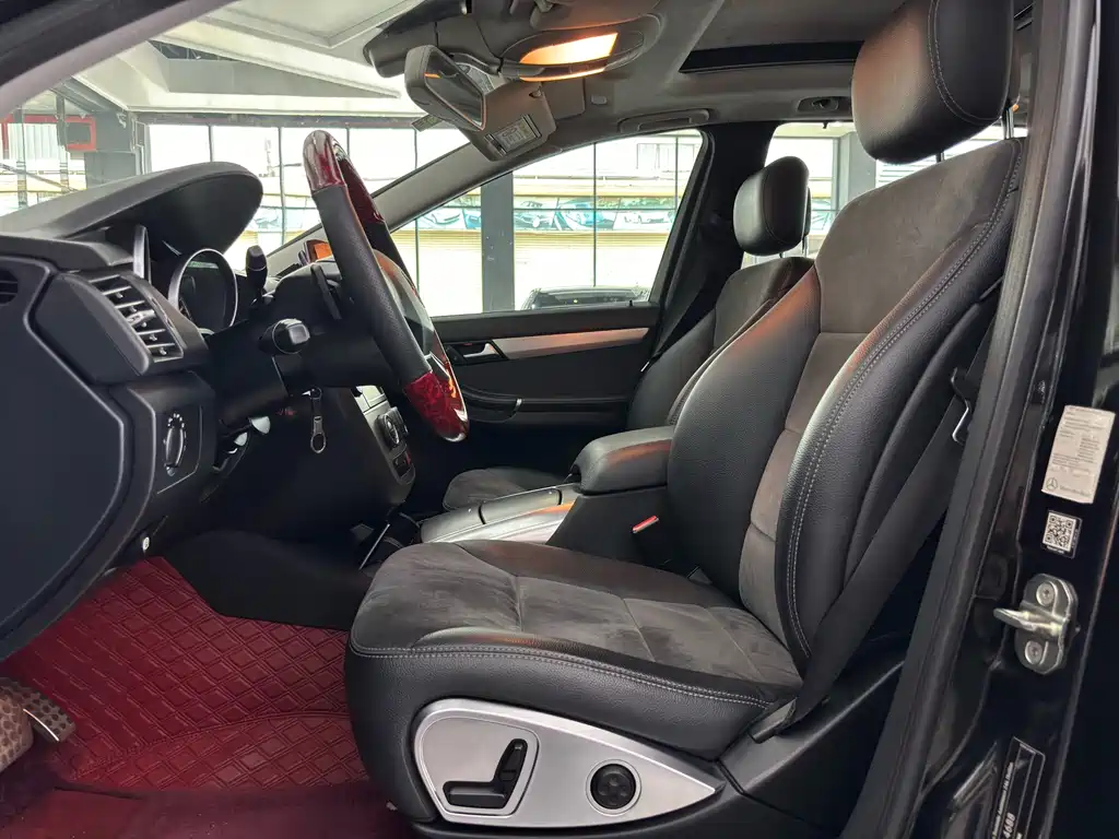 MERCEDES-BENZ R CLASS