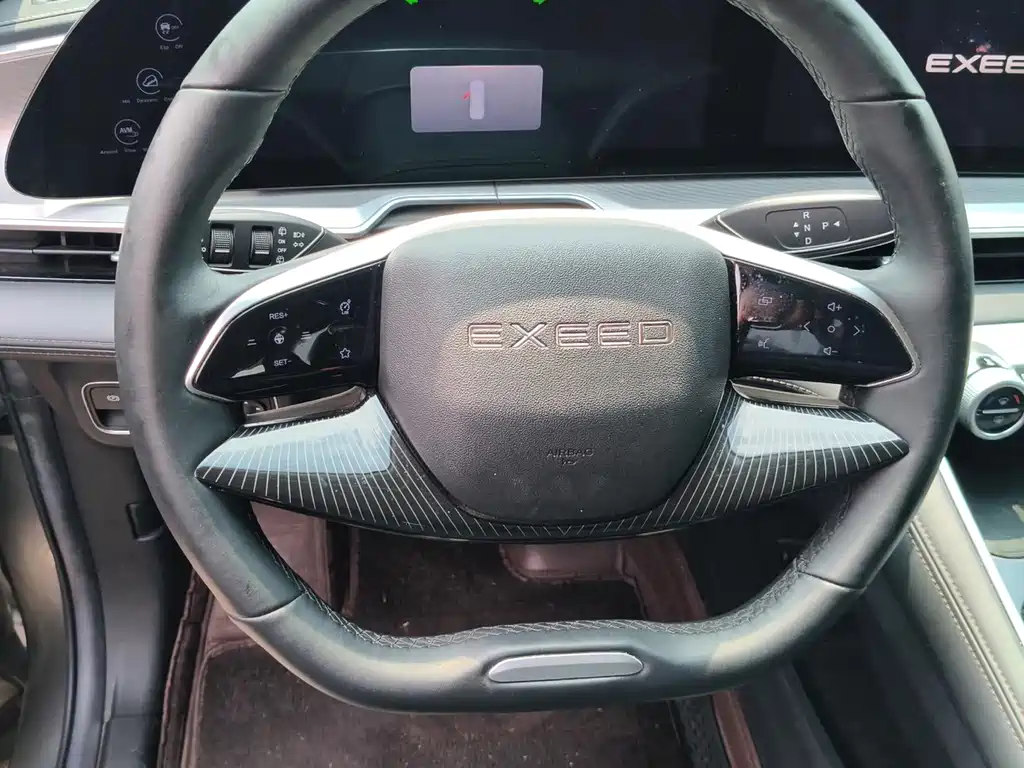 Exeed Lingyun — миниатюра 6