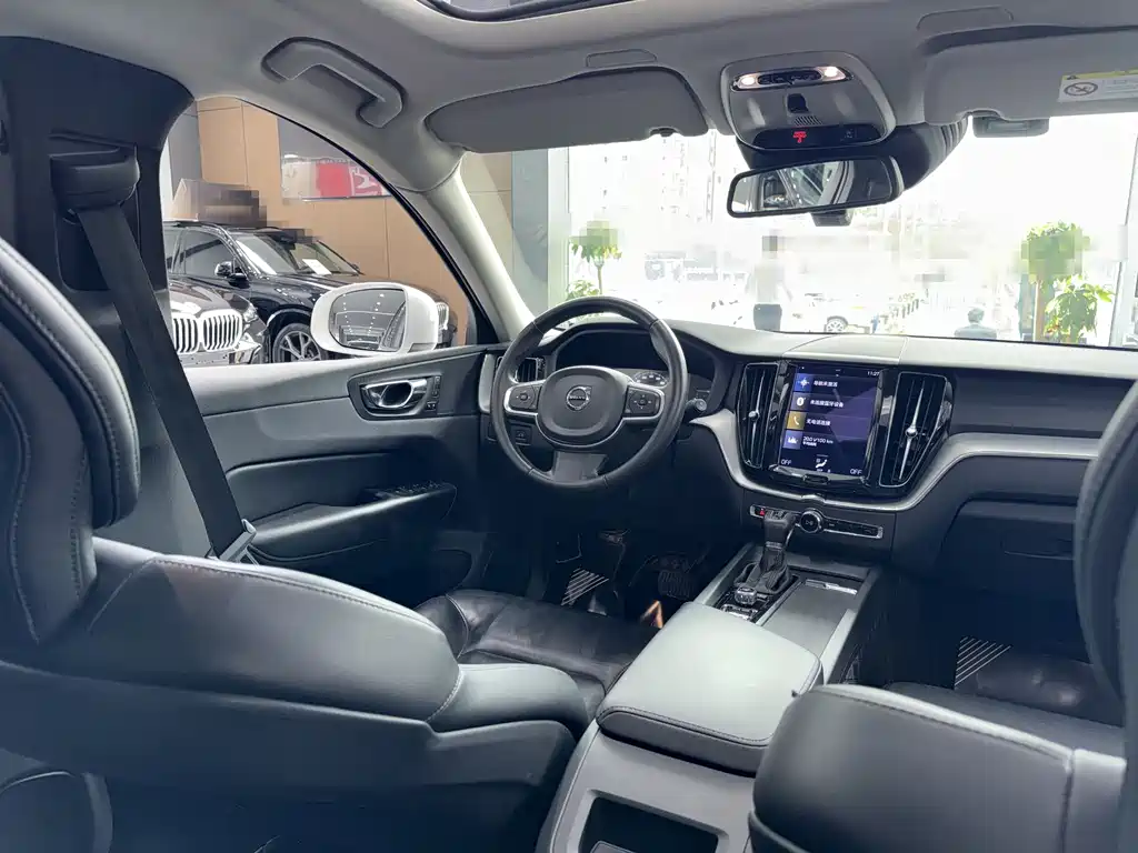 Volvo XC60 2021 T5 Luxury