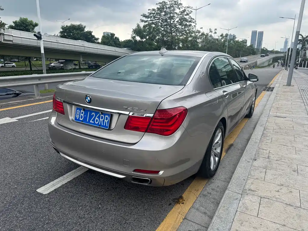 BMW 7 Series 7 2009 740Li Lead