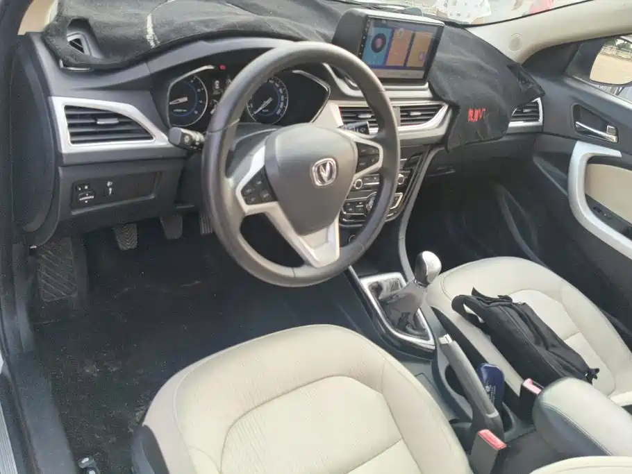 Changan V7 — миниатюра 12