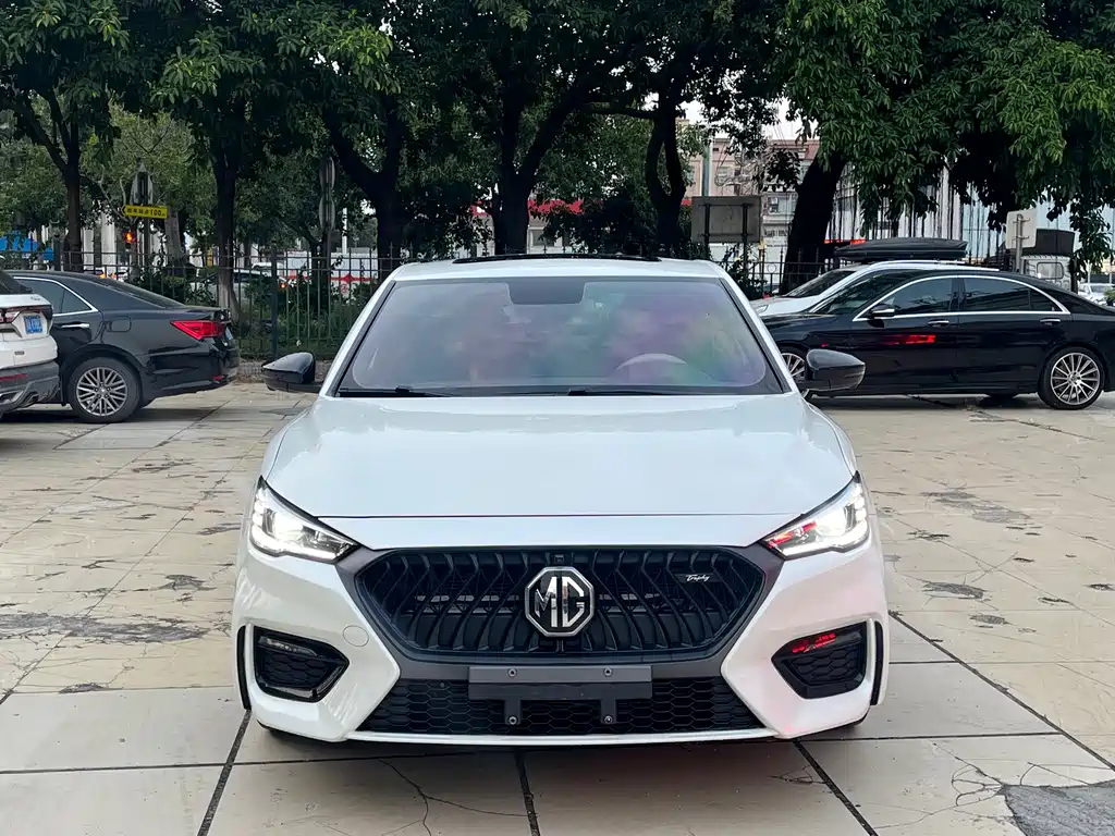 MG 6 New Energy — миниатюра 2