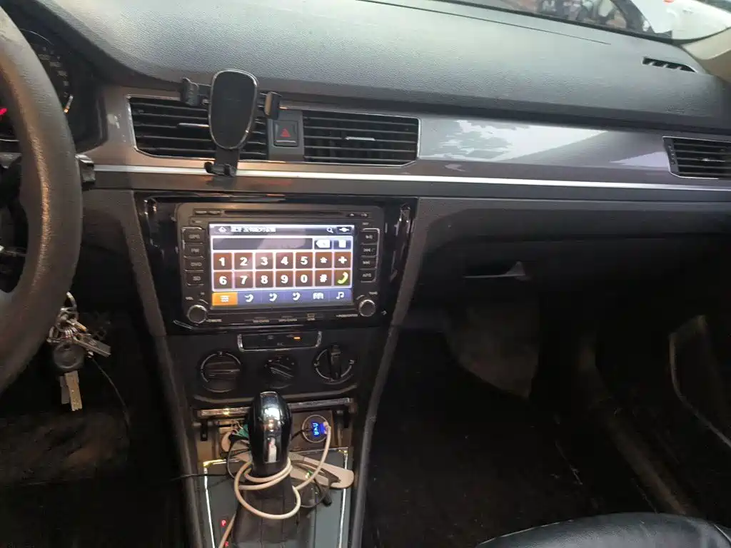 Volkswagen Bora — миниатюра 14