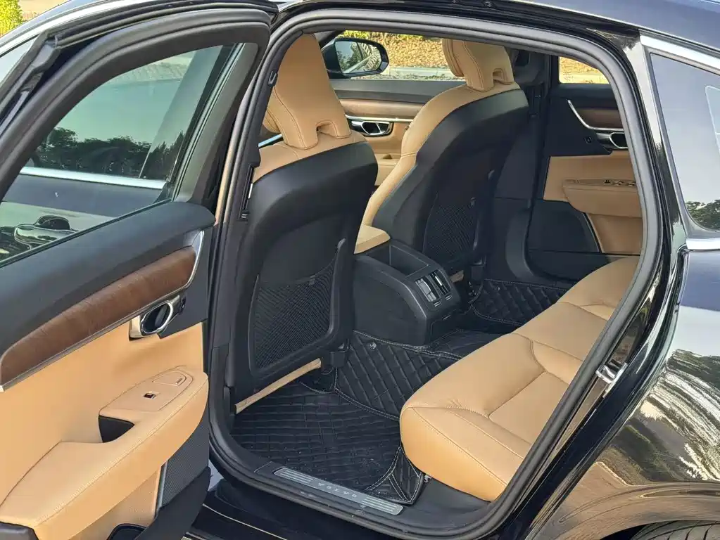 Volvo S90 2020 T5 Luxury