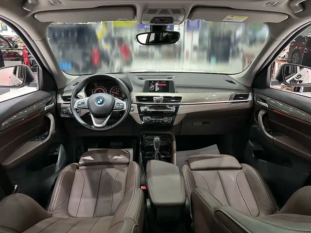 BMW X1 2016 sDrive18Li Luxury