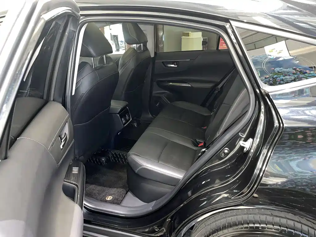Toyota Venza 2023 2.5L