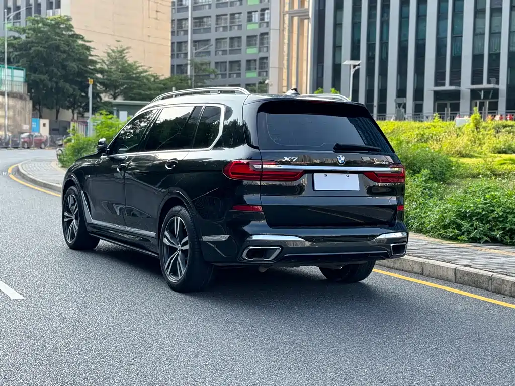BMW X7 2021 xDrive40i Premium M Sport